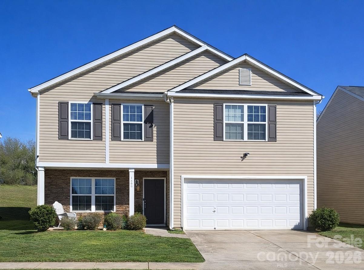 1800 Eastway Dr., Dallas, NC 28034