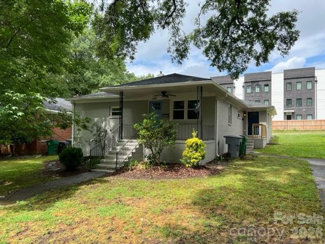 2205 Thurmond Pl., Charlotte, NC 28205