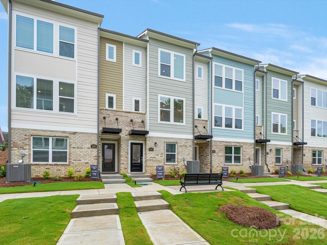 1132 Bismuth Ln., Charlotte, NC 28211