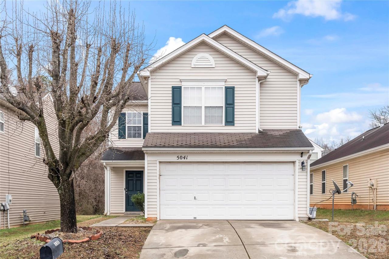 5041 Wallace Creek Ln., Charlotte, NC 28212