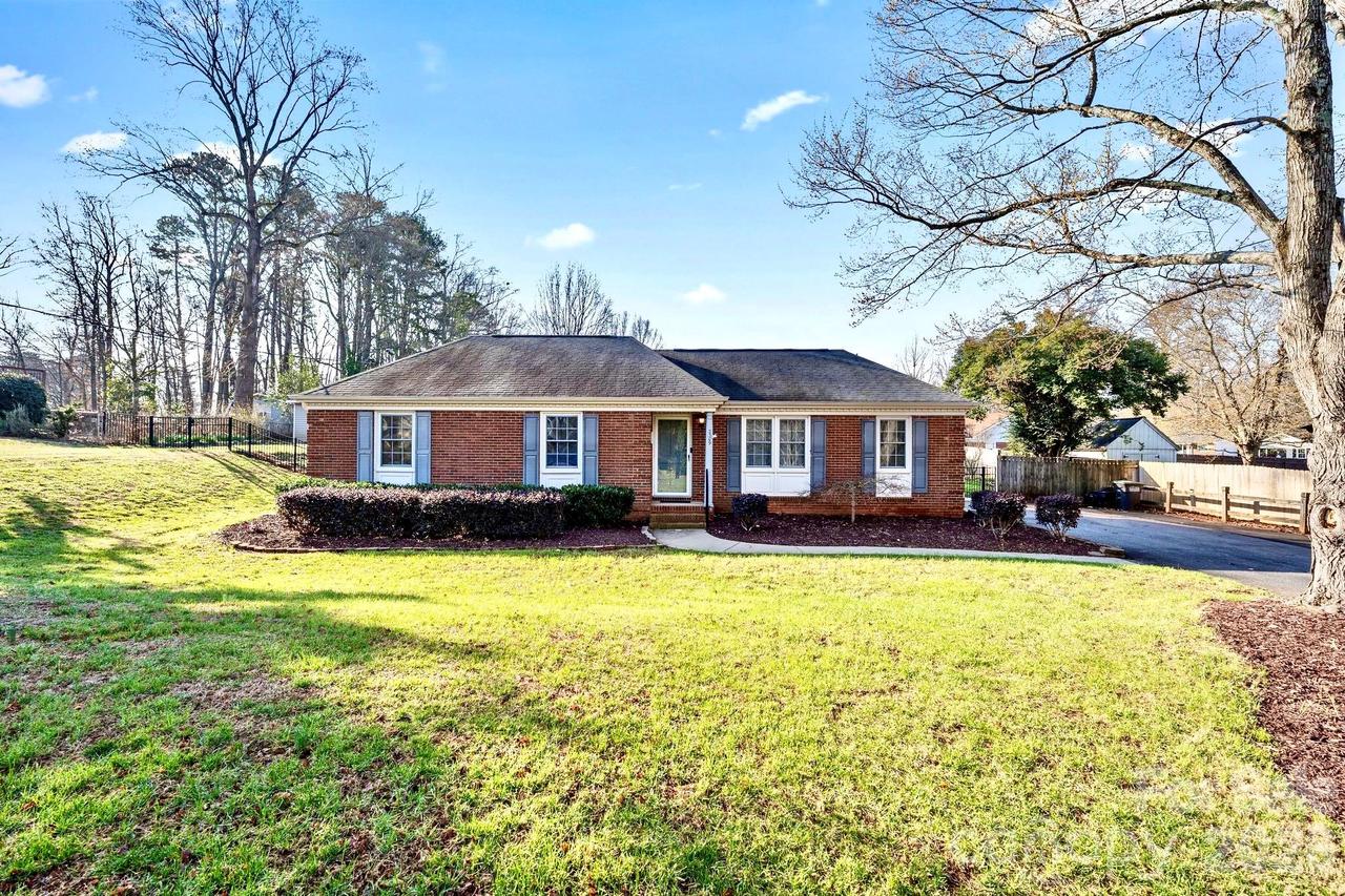 2309 Amity Ave., Gastonia, NC 28054