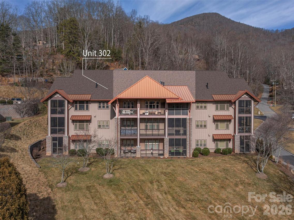 1650 Country Club Dr. #C302, Maggie Valley, NC 28751