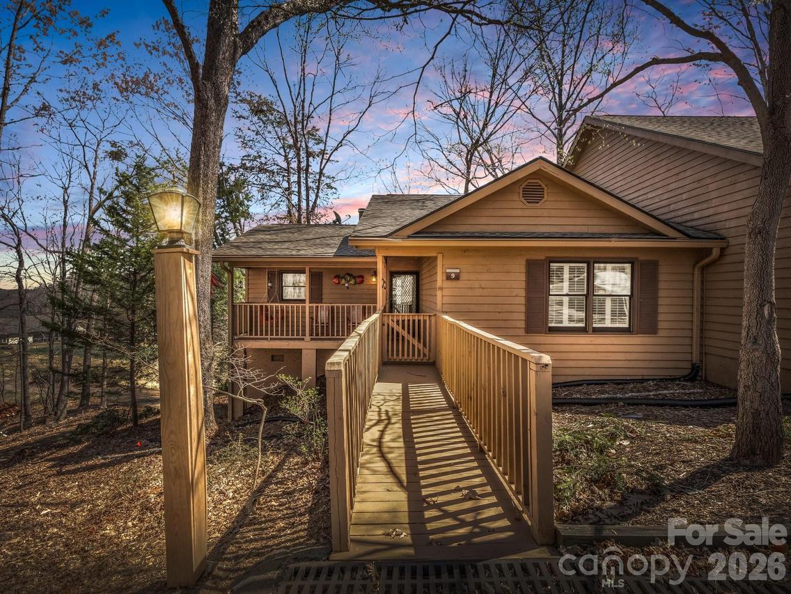 110 Appledore Ct. #9, Lake Lure, NC 28746