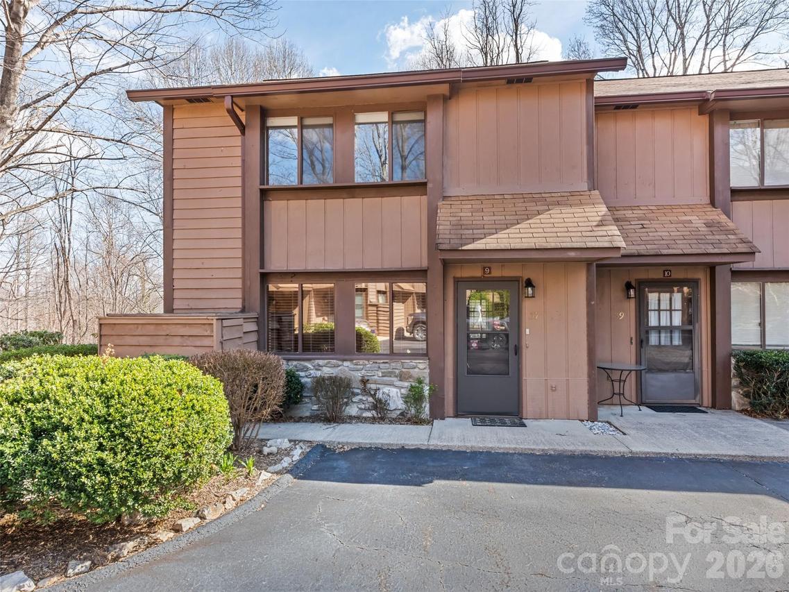 37 George Cir., Maggie Valley, NC 28751