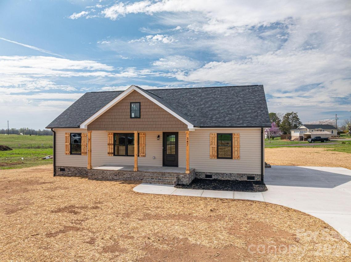 347 Old Belwood Rd., Lawndale, NC 28090