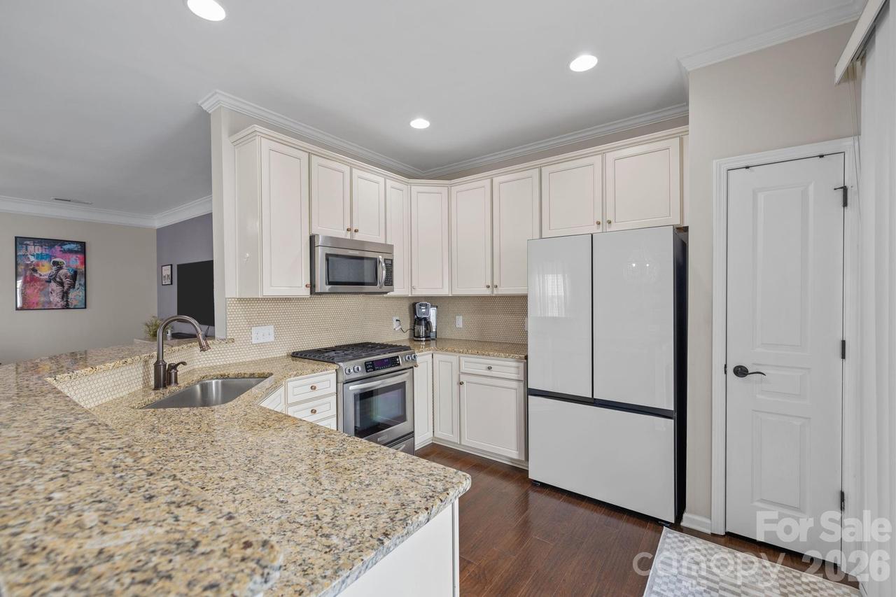 5916 Carrollton Ln., Charlotte, NC 28210