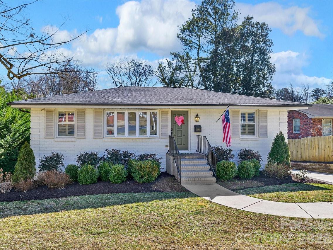 3501 Windsor Dr., Charlotte, NC 28209