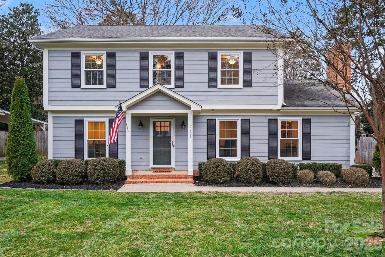 7729 Surreywood Pl., Charlotte, NC 28270