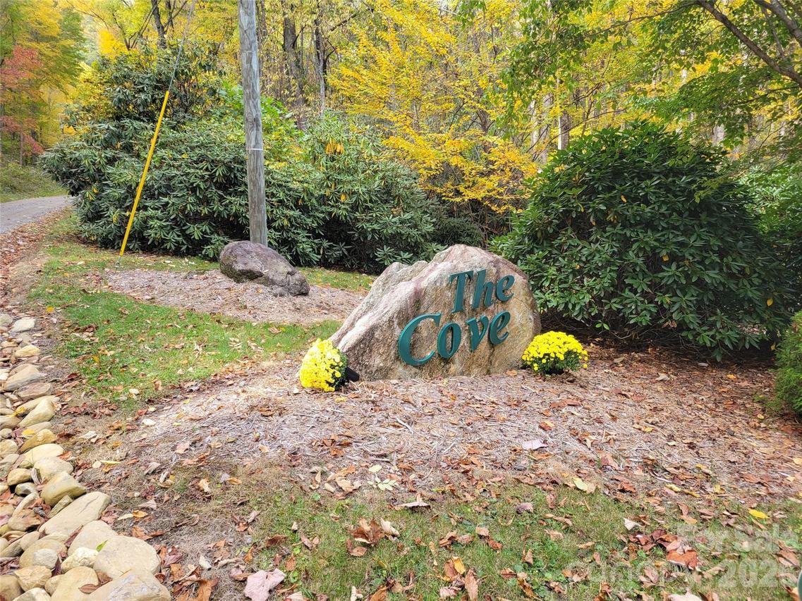 00 Covecrest Ln. #15, Maggie Valley, NC 28751