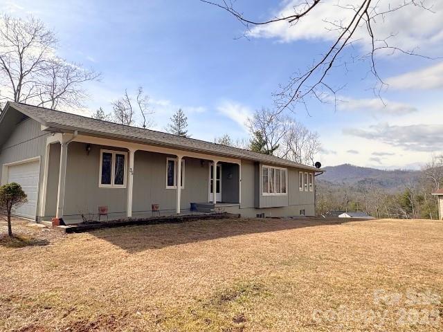 35 Azalea Dr., Spruce Pine, NC 28777