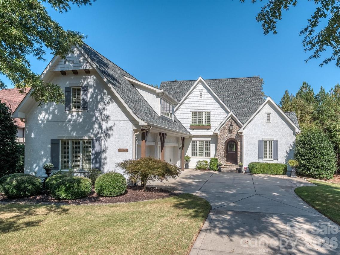 16728 Ashton Oaks Dr., Charlotte, NC 28278