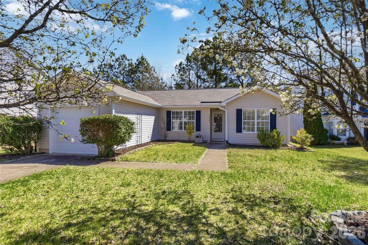 10359 Gold Pan Rd., Charlotte, NC 28215