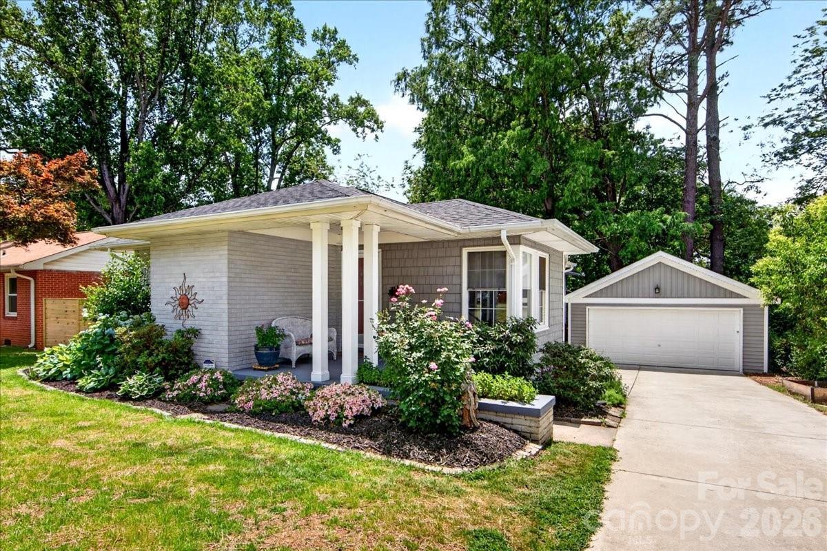 3425 Airlie St., Charlotte, NC 28205