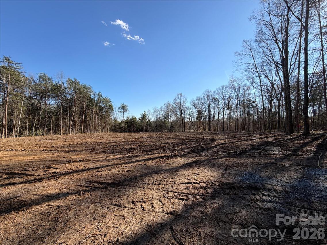 635 Parkwood Rd., Cleveland, NC 27013