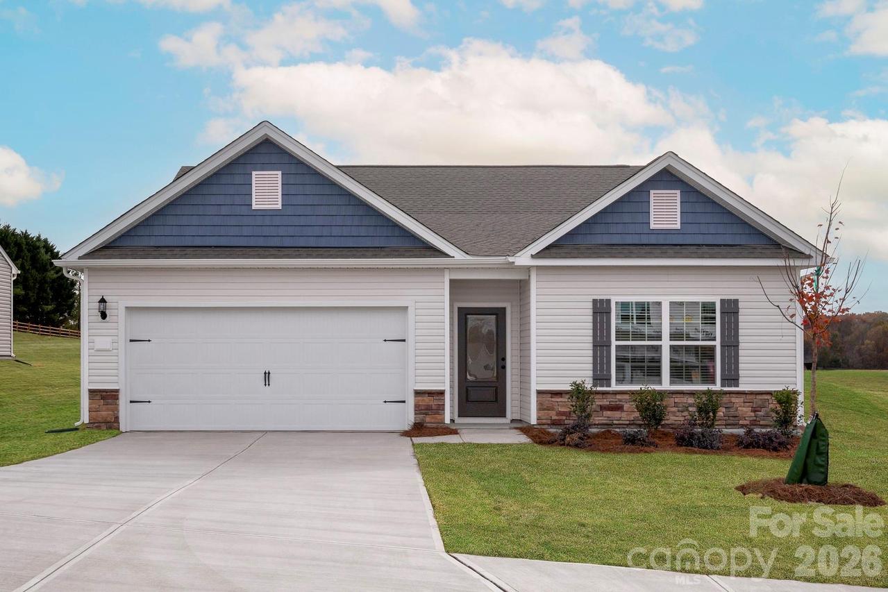3446 Robindale Dr., Winston Salem, NC 27107