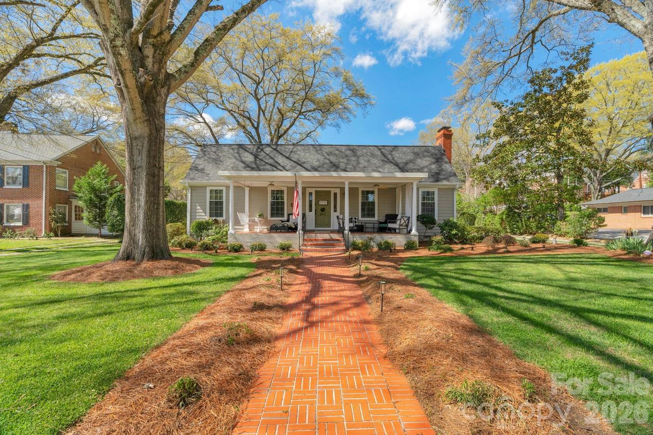 607 S York St., Gastonia, NC 28052