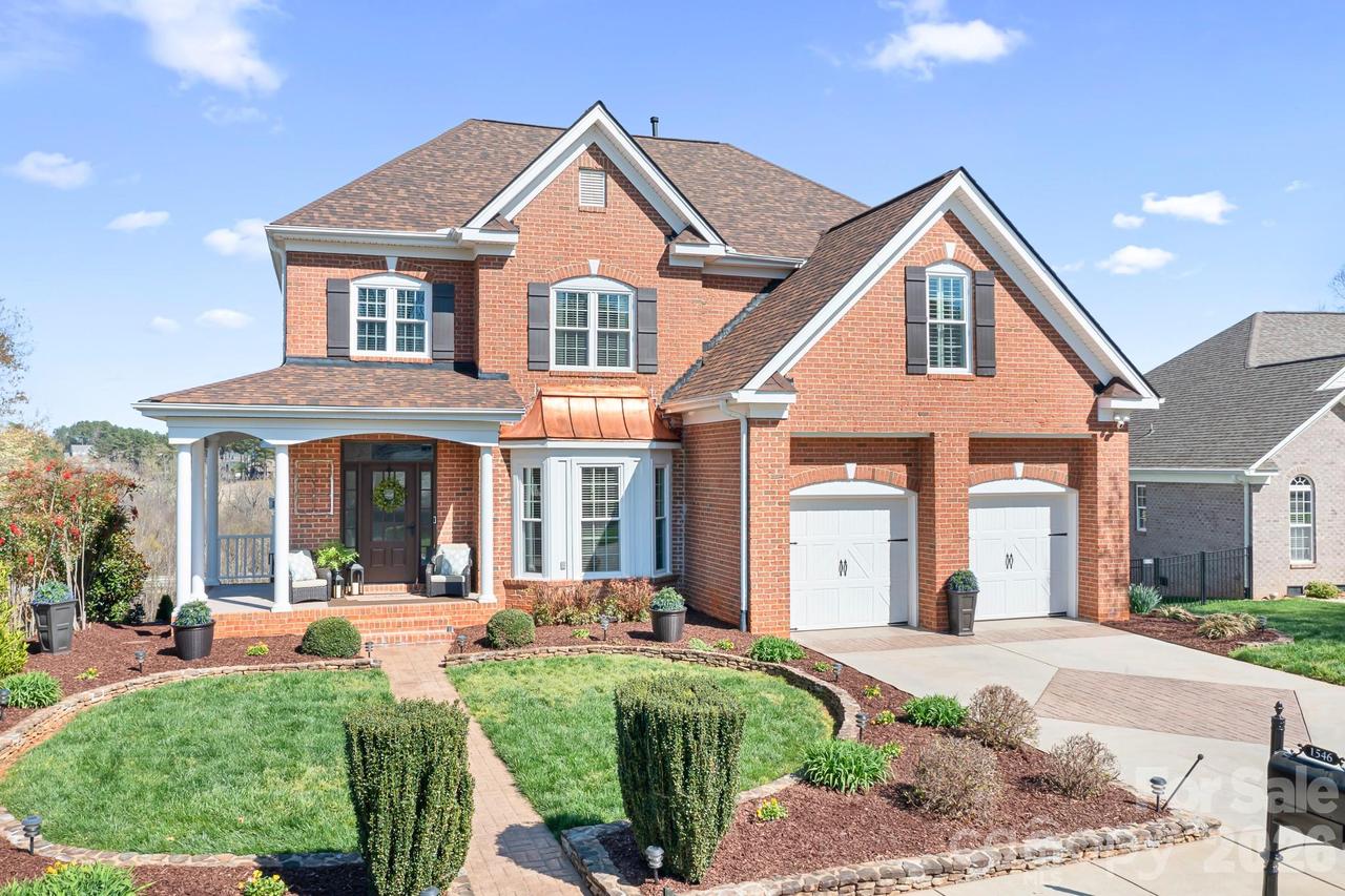 1546 Valhalla Dr., Denver, NC 28037