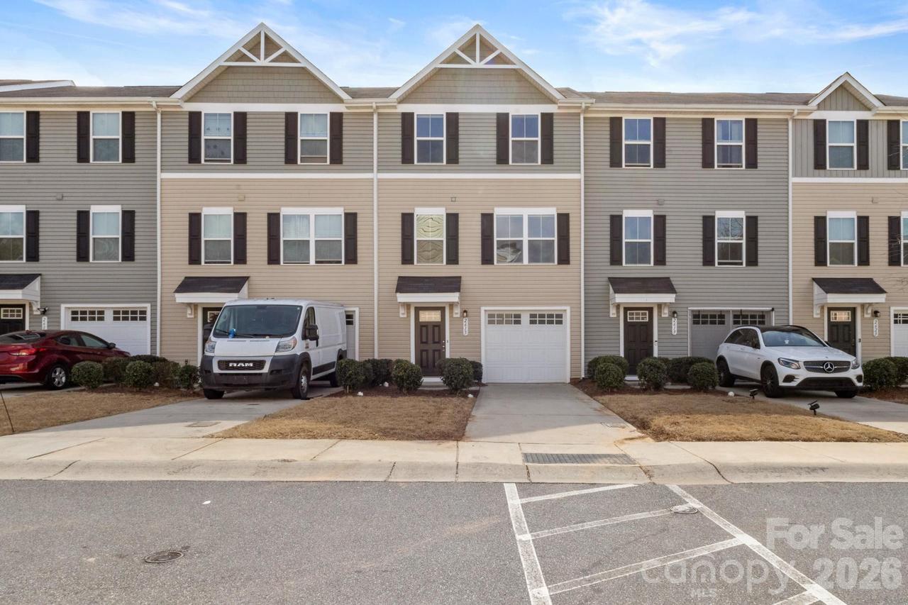 2615 Mccurdy Tr., Charlotte, NC 28269