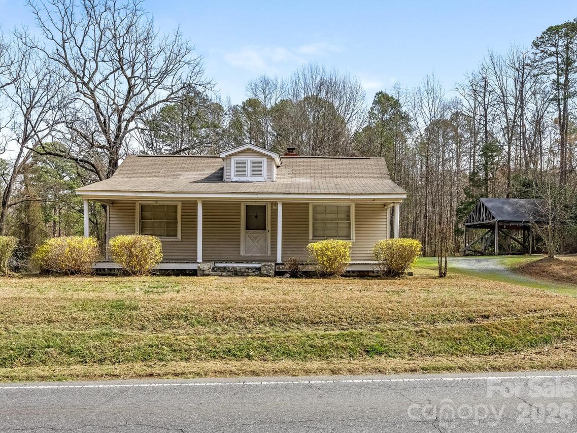 2346 Sam Newell Rd., Matthews, NC 28105