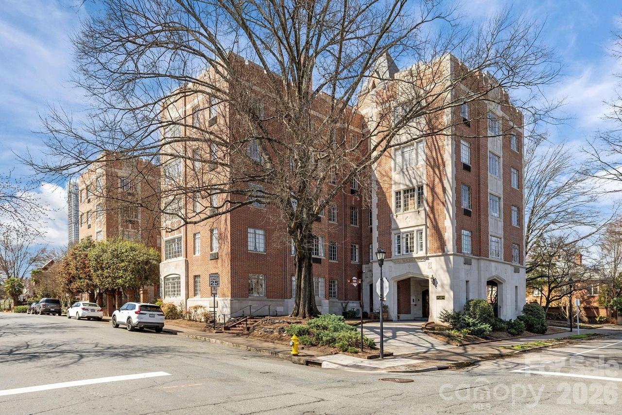301 W 10th St. #308, Charlotte, NC 28202