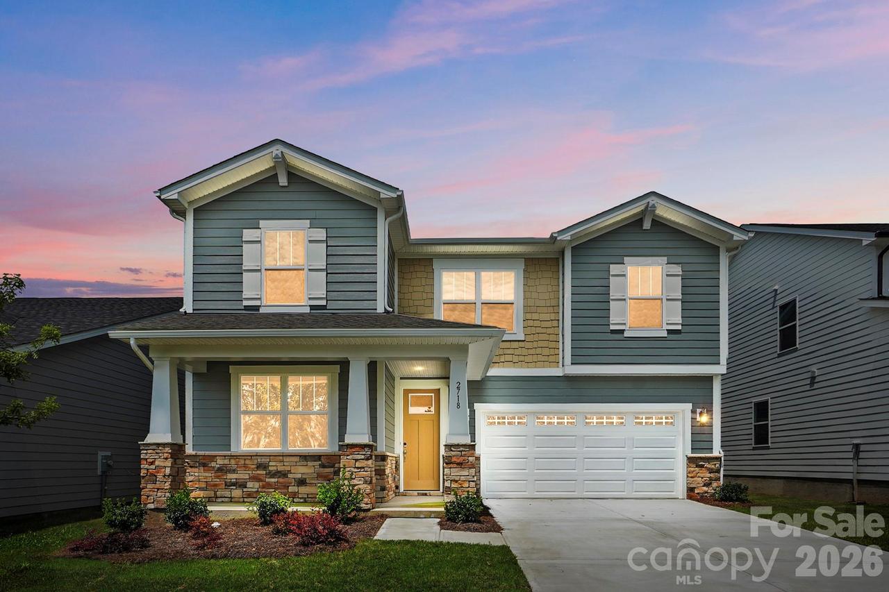 2718 Phoenix Ct., Gastonia, NC 28052