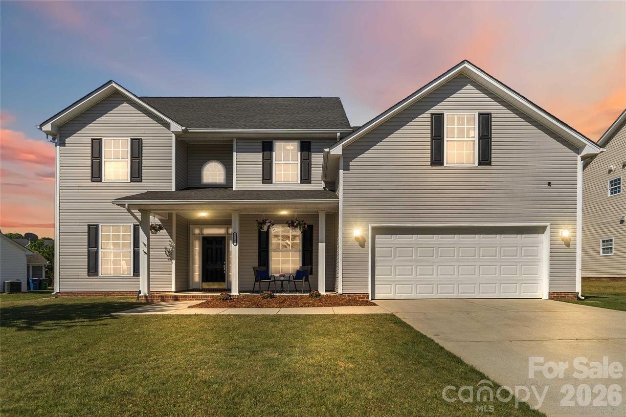 2141 Bluebonnet Ln., Matthews, NC 28104