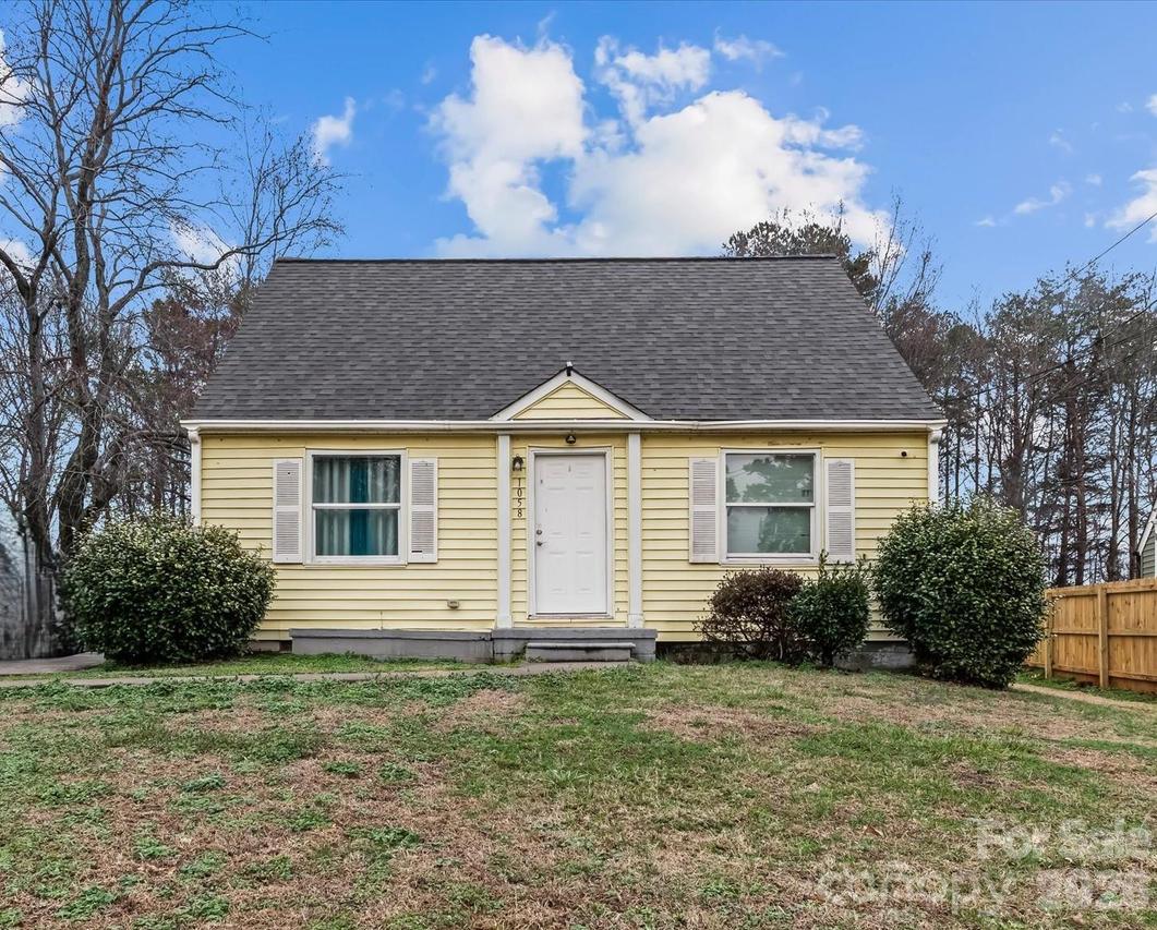 1058 Betty Dr., Winston Salem, NC 27107