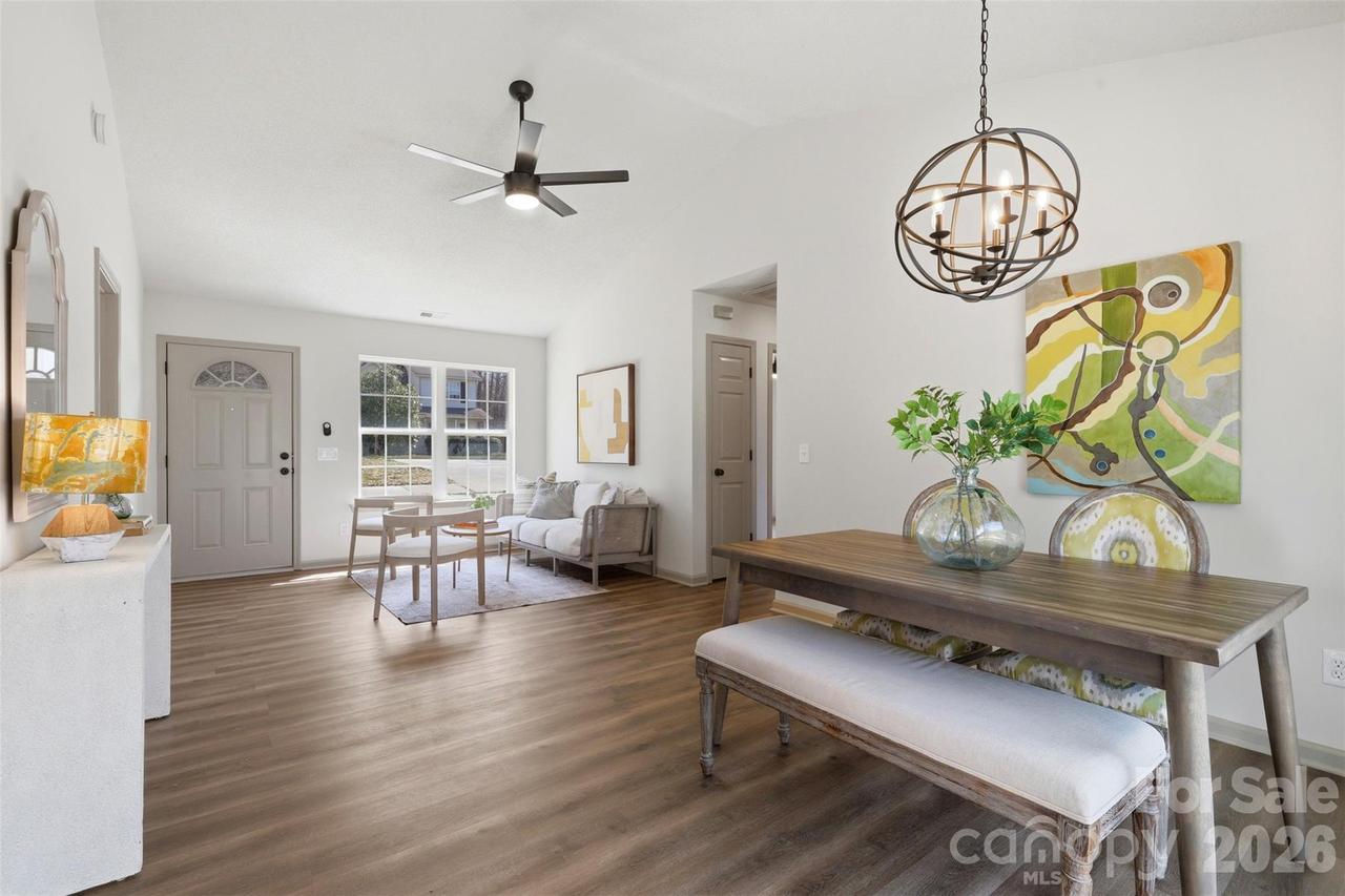 1420 Eagles Landing Dr., Charlotte, NC 28214