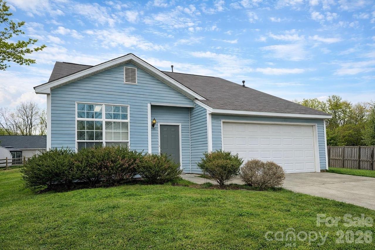 4235 Ladys Slipper Ln., Matthews, NC 28105