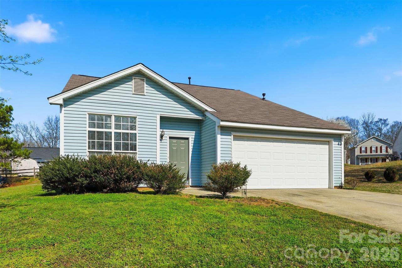 4235 Ladys Slipper Ln., Matthews, NC 28105