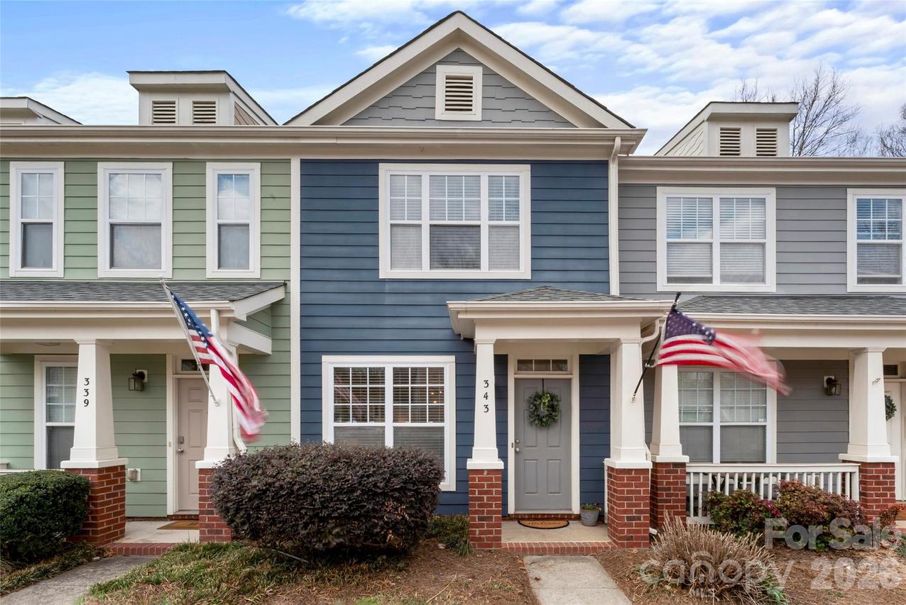 343 Hurston Cir., Charlotte, NC 28208
