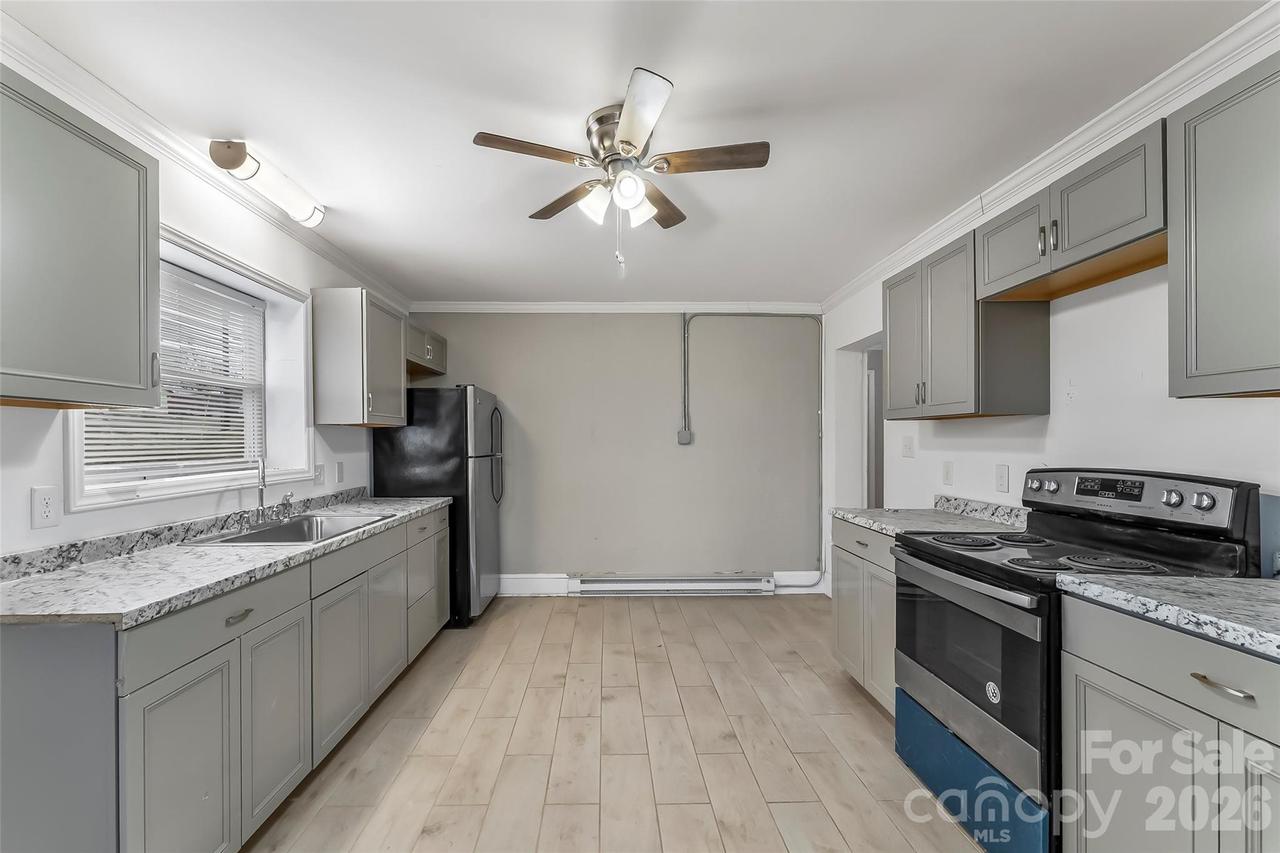 620 Linville St., Morganton, NC 28655