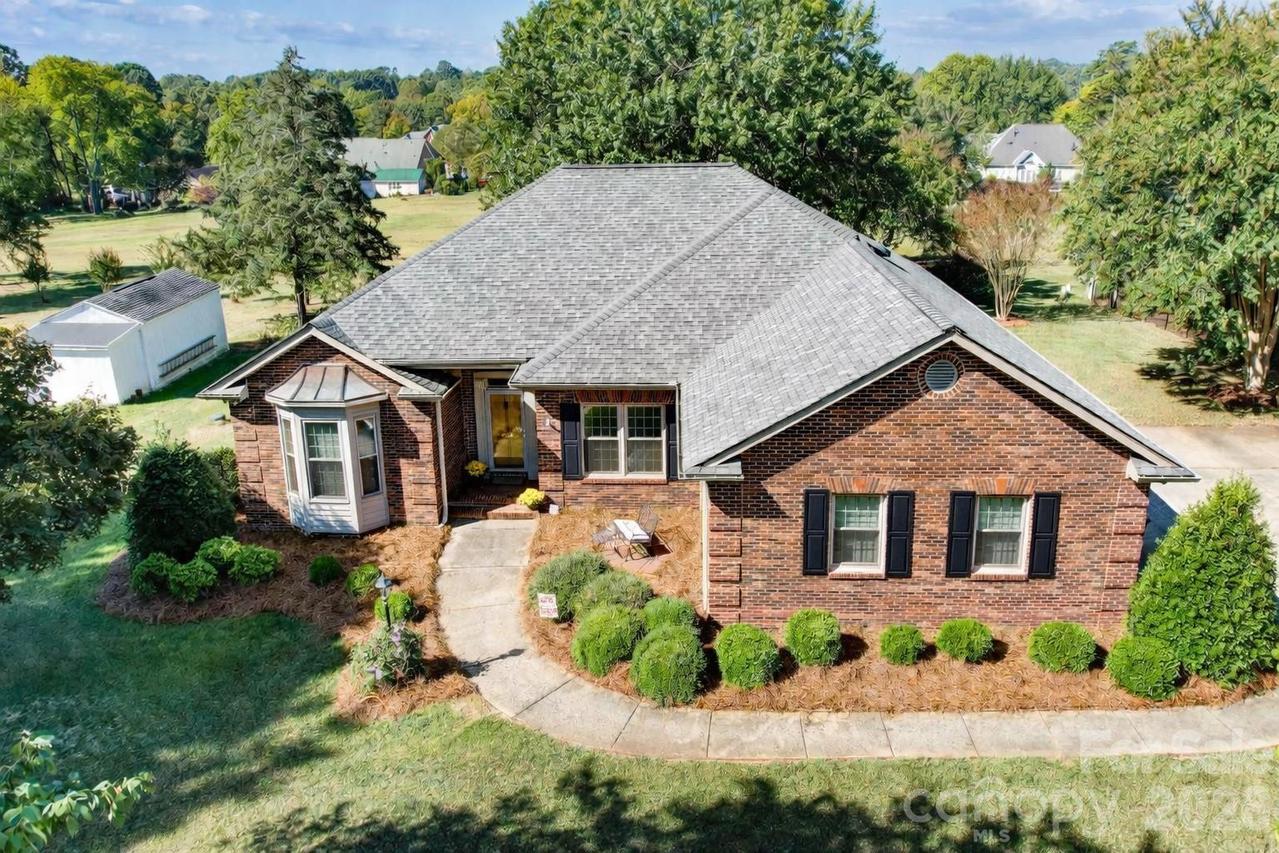 246 Canvasback Rd., Mooresville, NC 28117