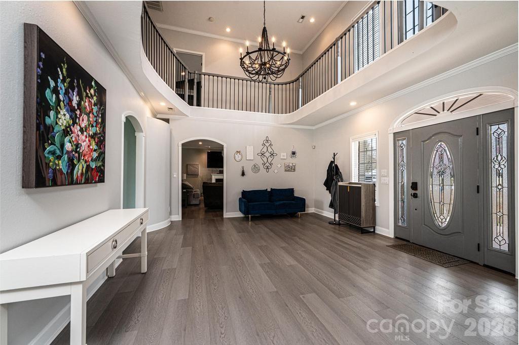 1360 Sweetbriar Ln., Hickory, NC 28602