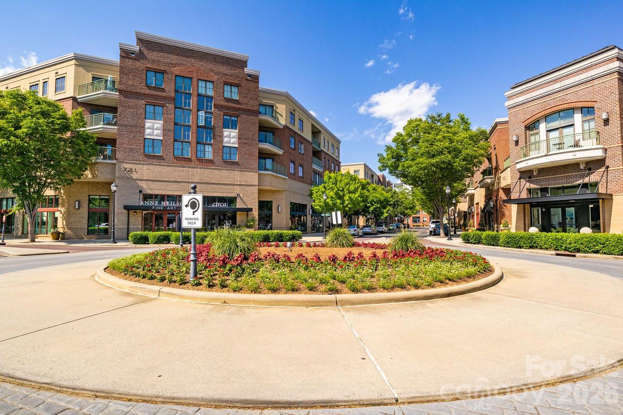 721 Governor Morrison St. #600, Charlotte, NC 28211