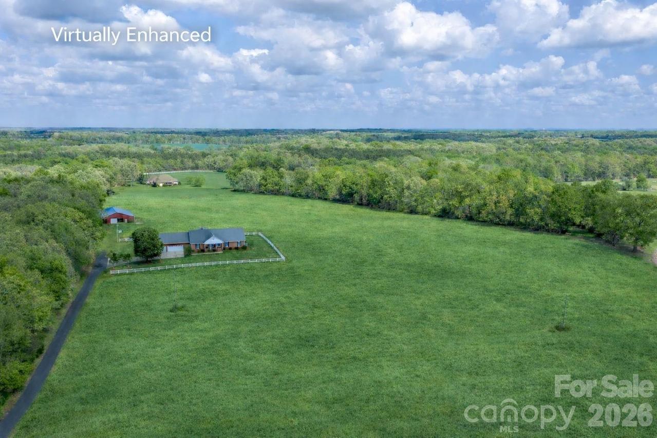 824 N Forest Hills School Rd., Marshville, NC 28103