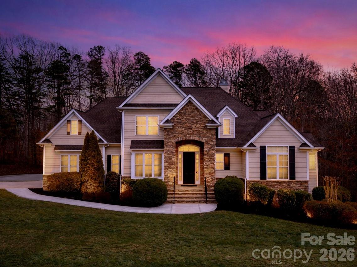 141 Winding Creek Dr., Troutman, NC 28166