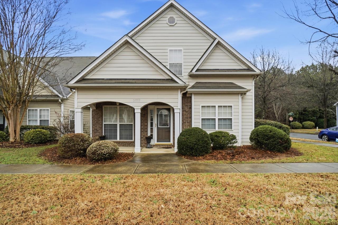 20353 Harroway Dr., Cornelius, NC 28031