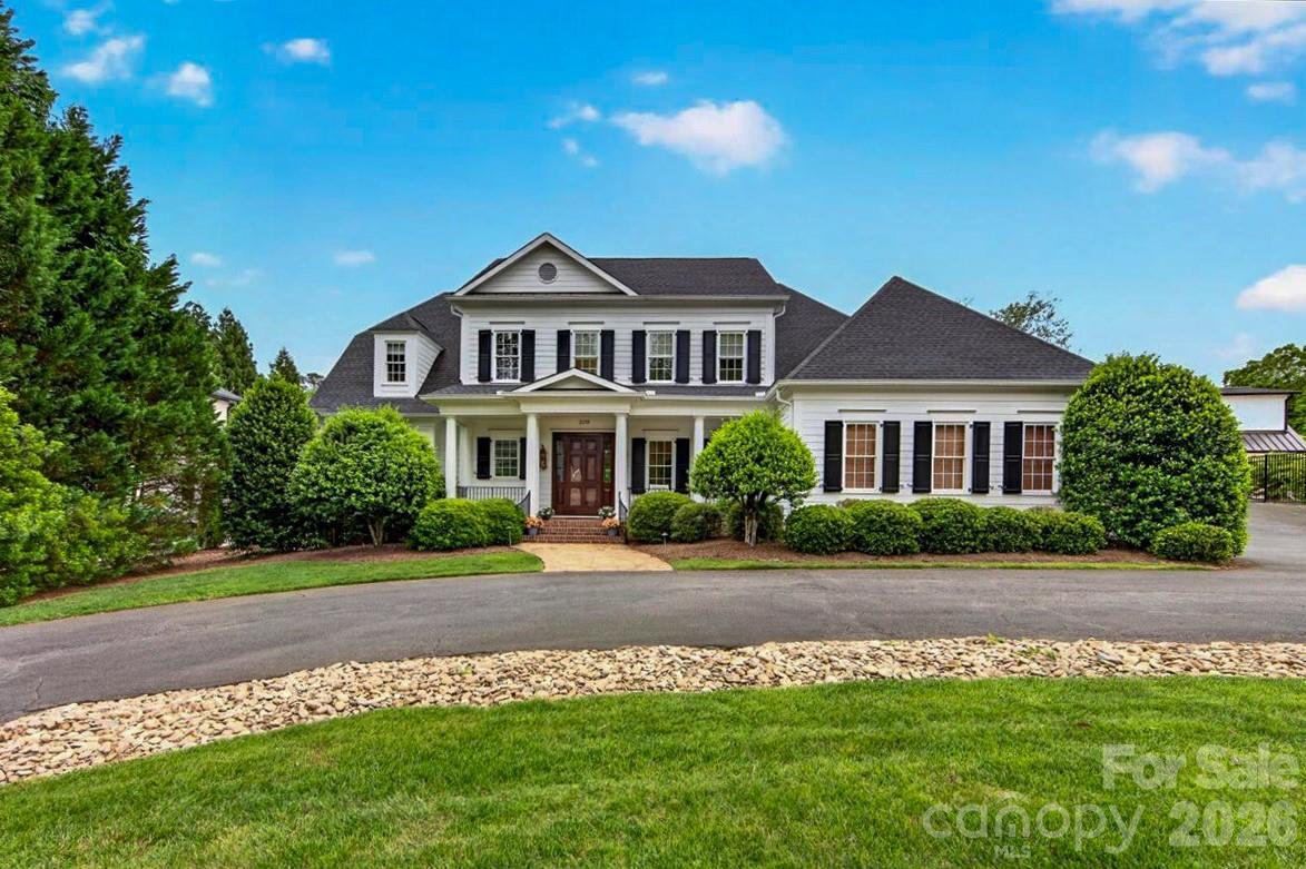 2135 Sharon Ave., Charlotte, NC 28211
