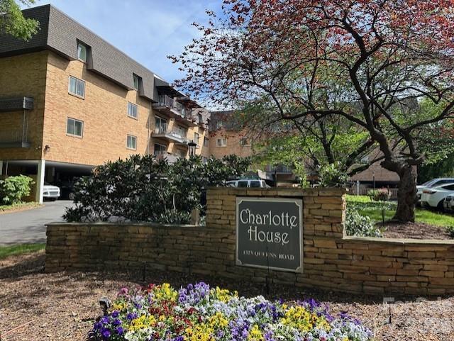 1323 Queens Rd. #313, Charlotte, NC 28207