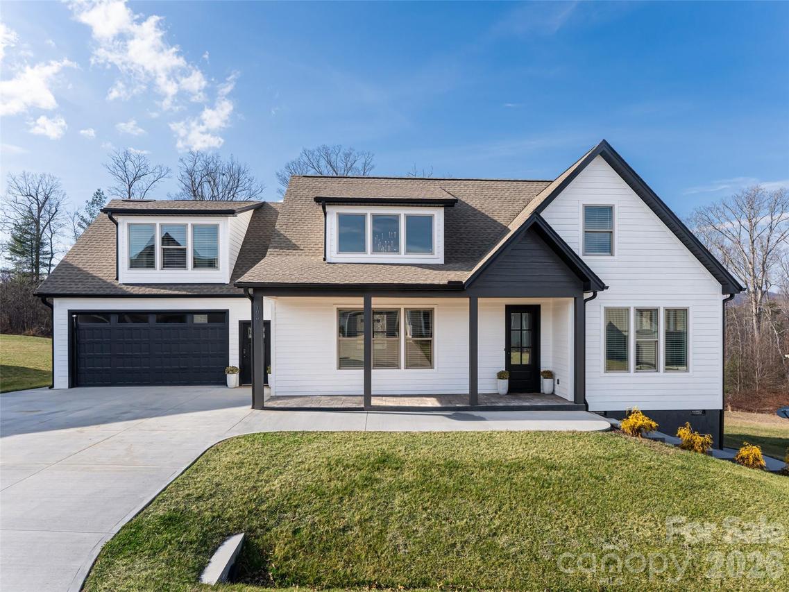 1031 Hillside Ridge Rd., Candler, NC 28715