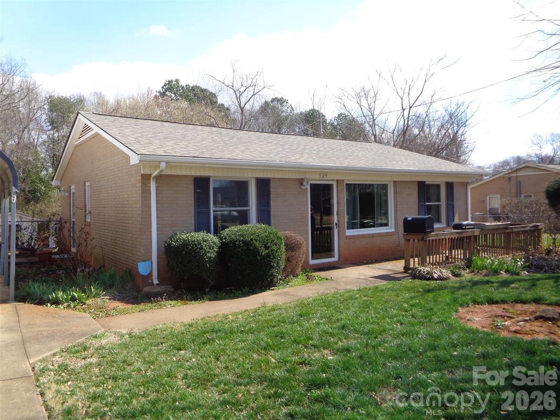 529 Harmon St., Forest City, NC 28043