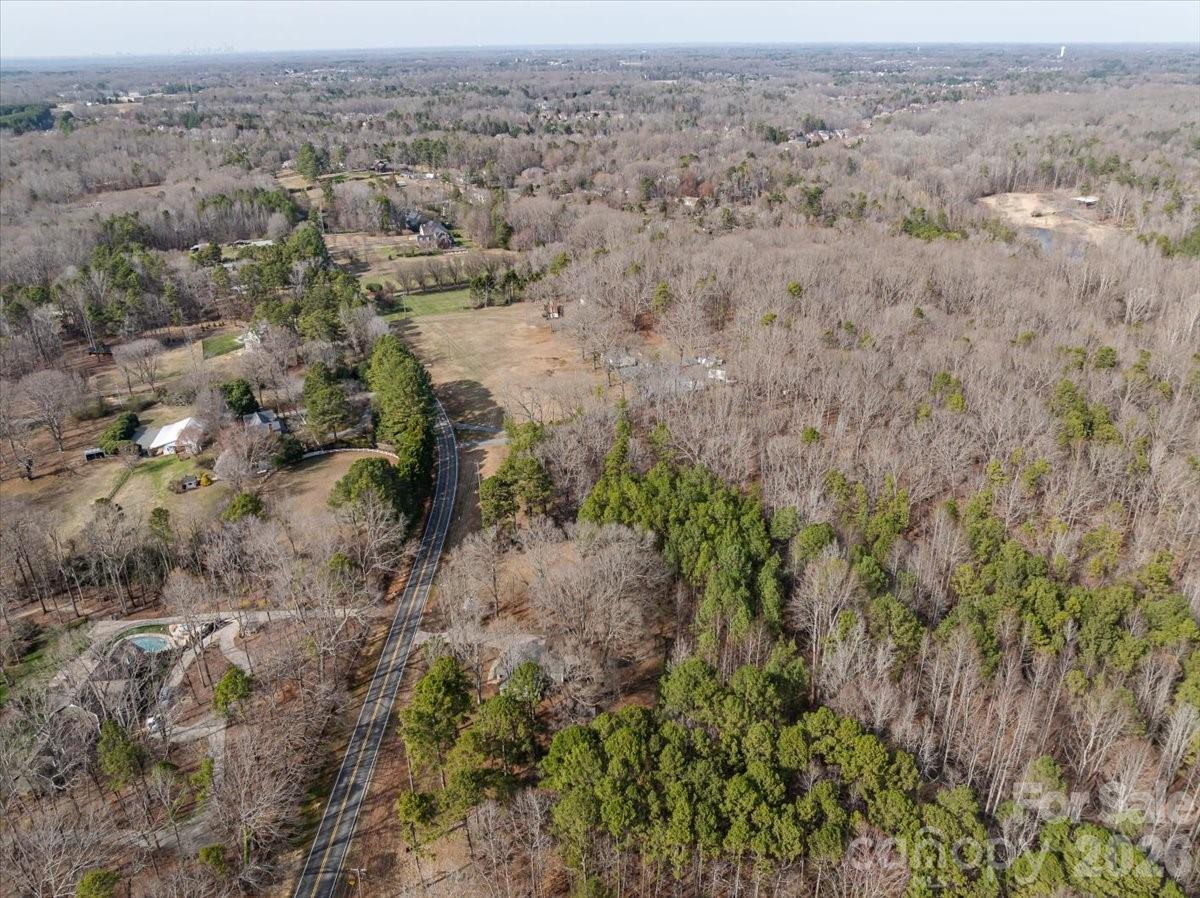 3109 Forest Lawn Dr., Matthews, NC 28104