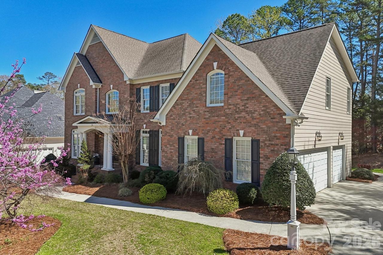 2321 Treymore Ln., Charlotte, NC 28262