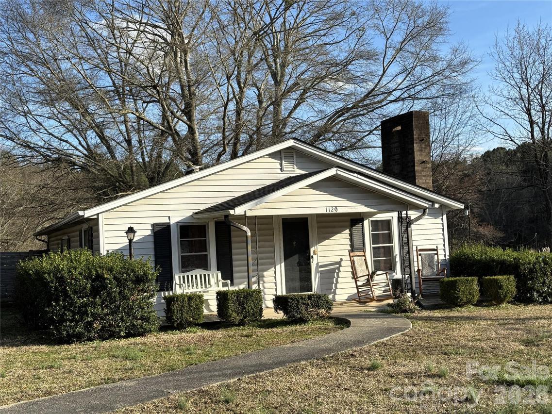 1120 N Main St., Troy, NC 27371