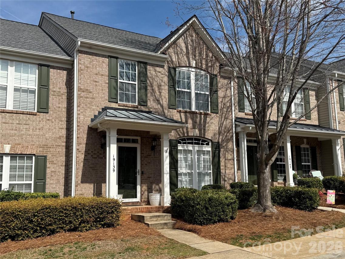 19139 Juanita Ln., Cornelius, NC 28031