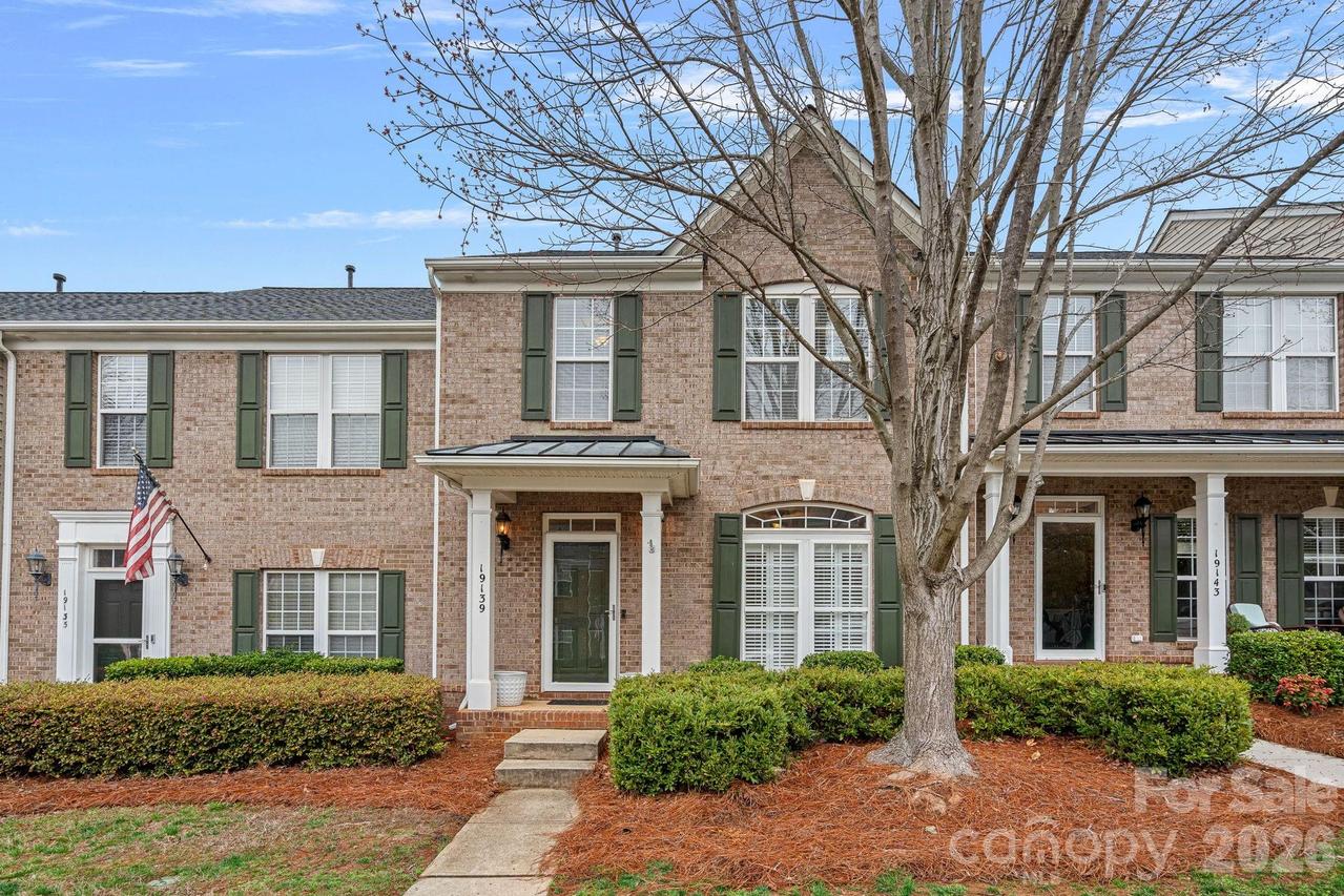 19139 Juanita Ln., Cornelius, NC 28031