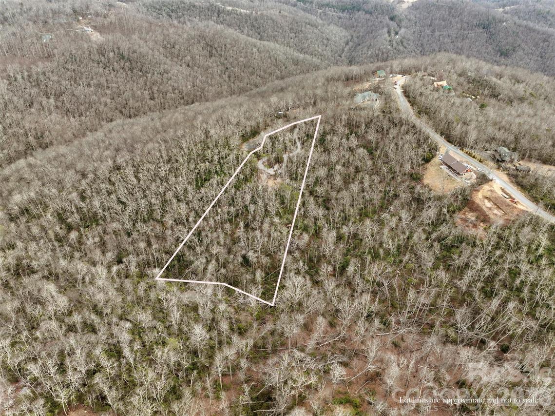 87 Trails End Rd. #28, Little Switzerland, NC 28749