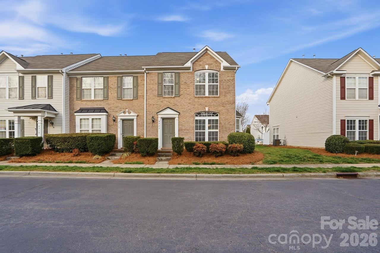 4723 Forestridge Commons Dr., Charlotte, NC 28269