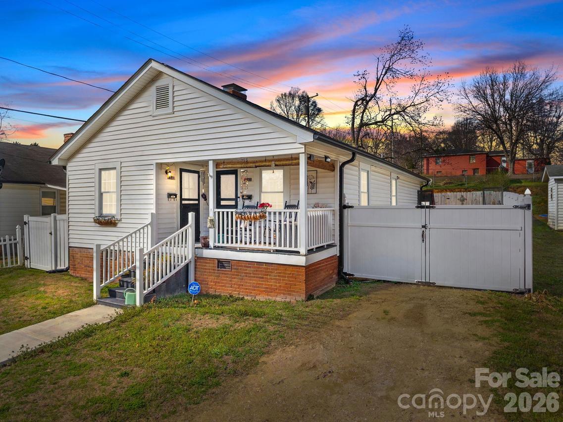 714 Pine St., Kannapolis, NC 28081